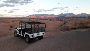 Moab hummer sunset tour