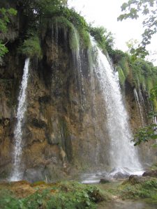 plitvice waterfal