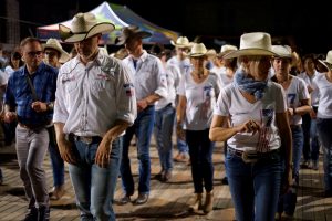 line dancing
