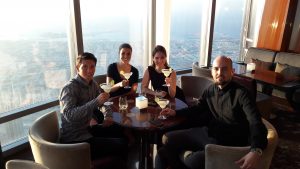 burj khalifa bar en restaurant